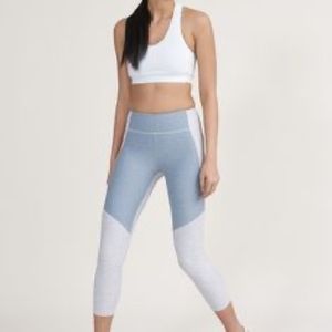 Outdoor Voices 3/4 warmup legging